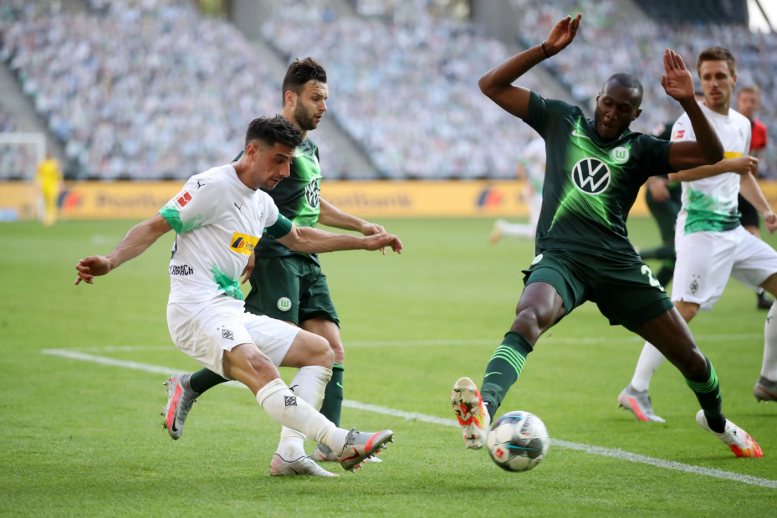 拜仁慕尼黑击败多特蒙德,凭借实力取胜的简单介绍 拜仁慕尼黑击败多特蒙德,凭借实力取胜的简单介绍