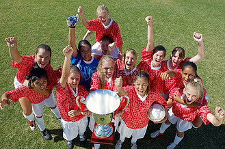 足球运动的魅力在于团队合作和个人技术的结合的简单介绍 足球运动的魅力在于团队合作和个人技术的结合的简单介绍