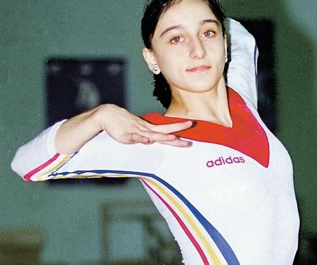 俄罗斯运动员在体操比赛获得铜牌的简单介绍 俄罗斯运动员在体操比赛获得铜牌的简单介绍