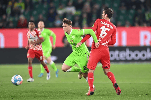 不来梅对阵沃尔夫斯堡，冲击胜利的简单介绍