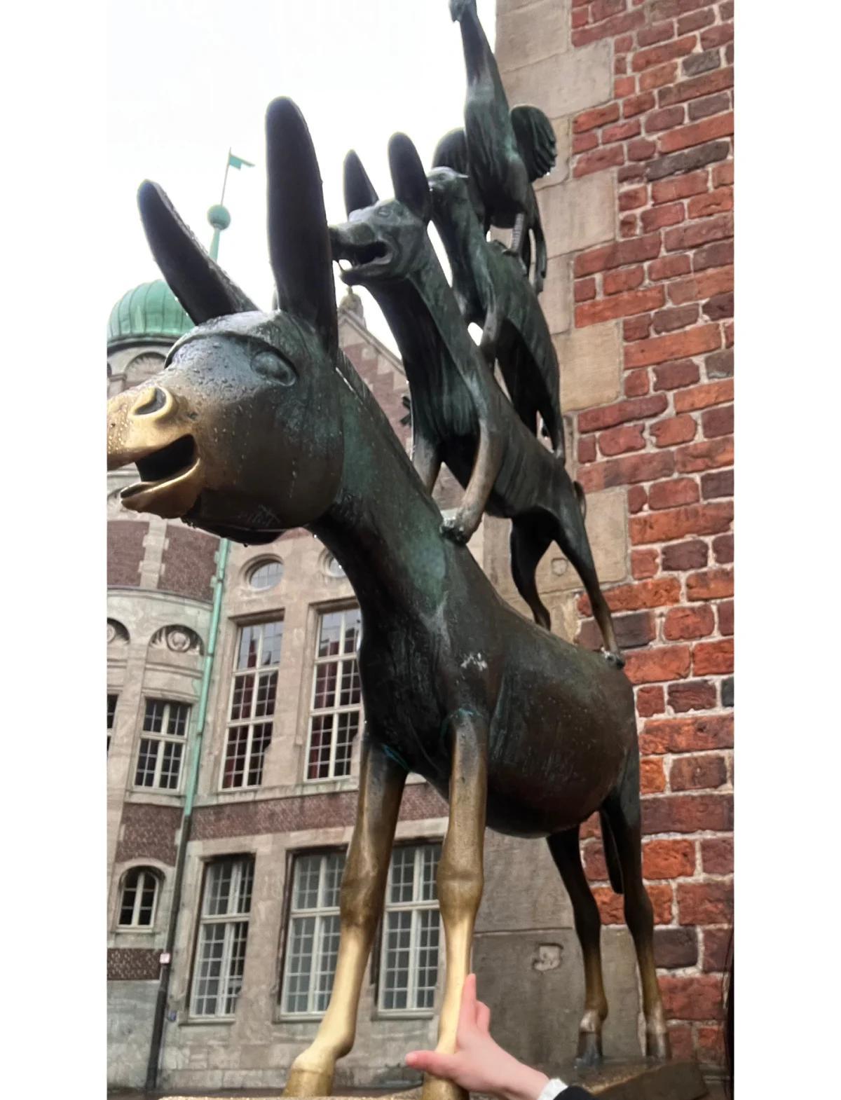 魔鬼主场:不莱梅对决汉堡市民龙 魔鬼主场:不莱梅对决汉堡市民龙