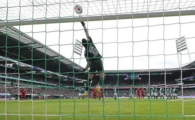 斯图加特主场逆转击败柏林赫塔，喜迎胜利