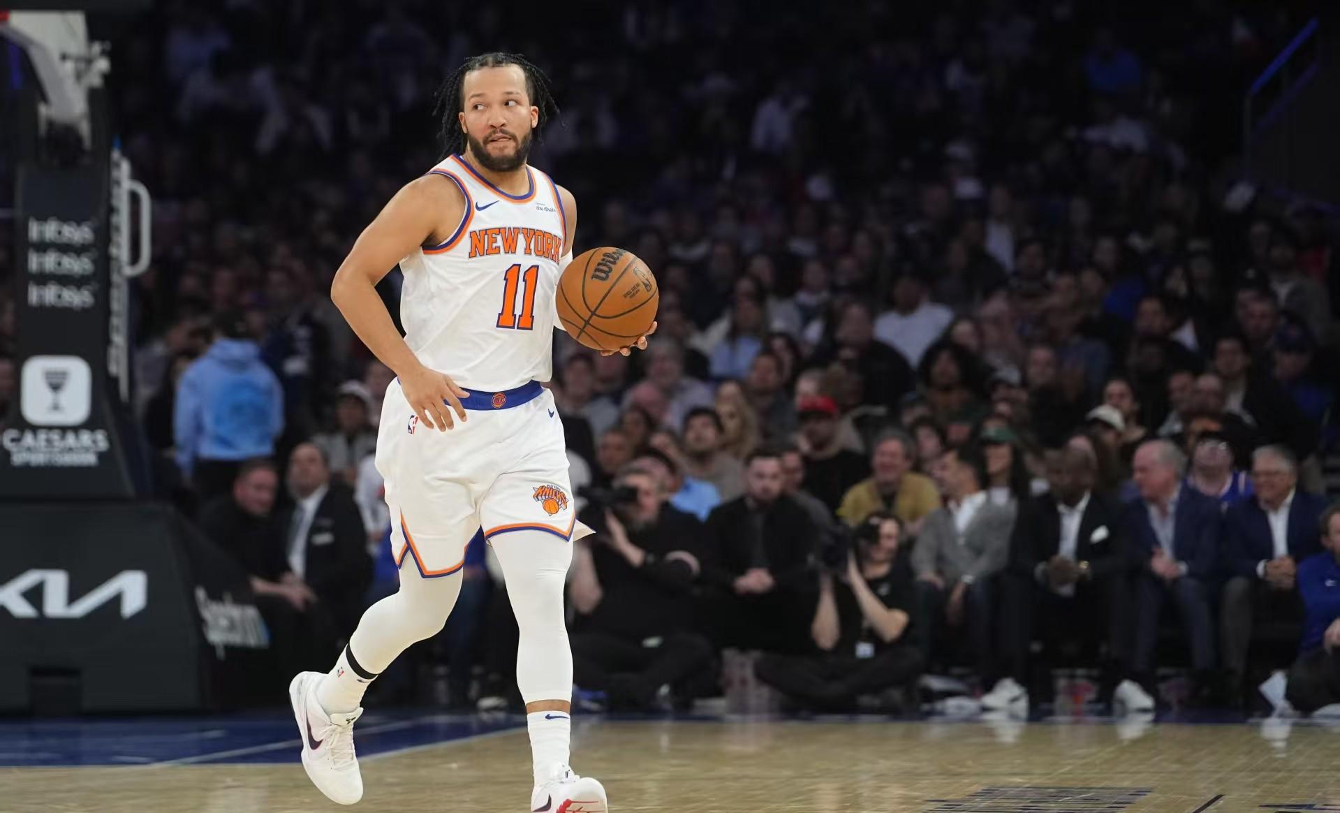 活塞胜尼克斯,全队出色发挥晋级下一轮 活塞胜尼克斯,全队出色发挥晋级下一轮