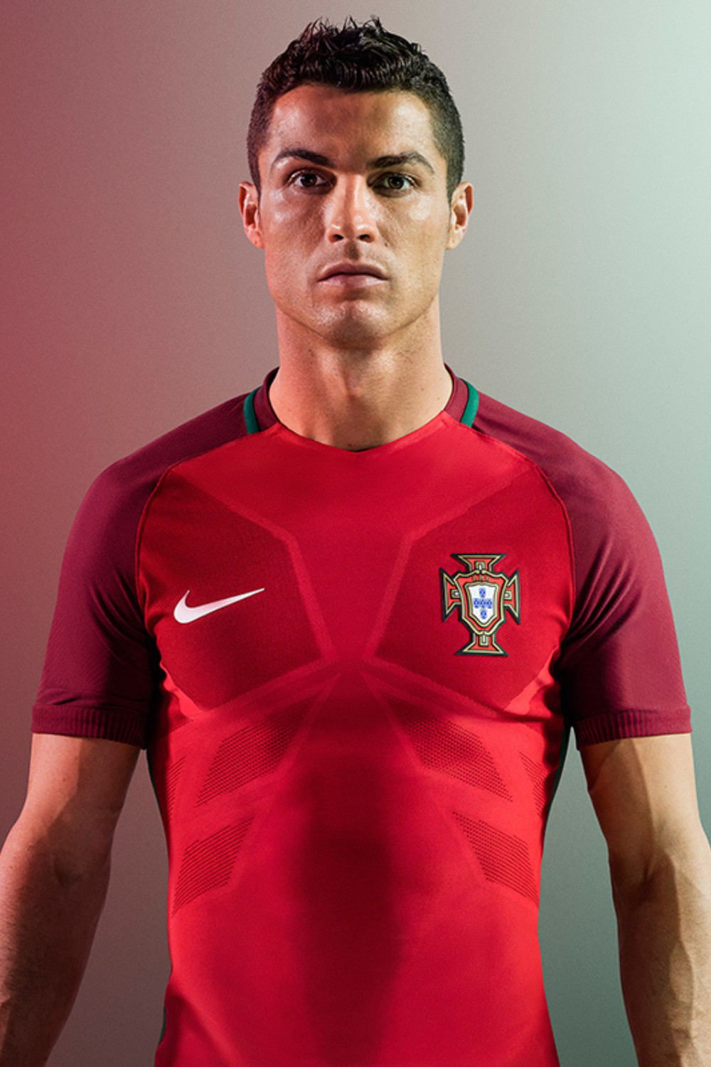 克里斯蒂亚诺罗纳尔多助葡萄牙 克里斯蒂亚诺罗纳尔多助葡萄牙