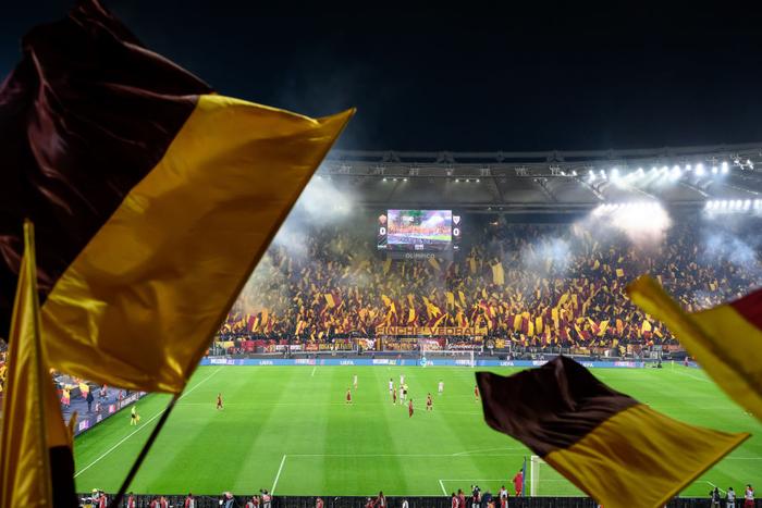 佛罗伦萨客场取胜,让球迷振奋 佛罗伦萨客场取胜,让球迷振奋