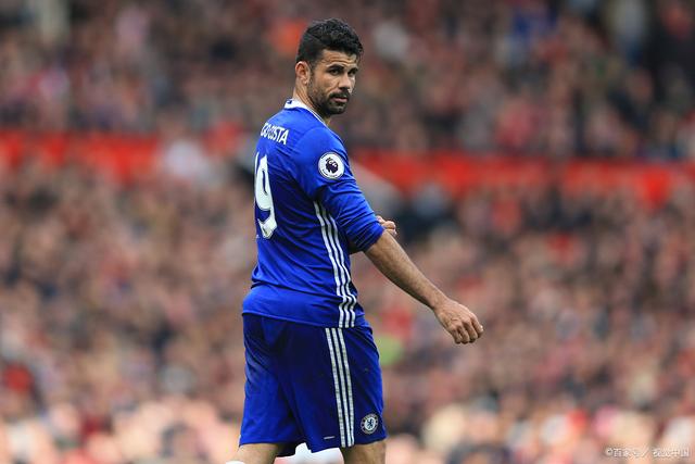 沃特福德中锋连进两球，球队士气大振的简单介绍