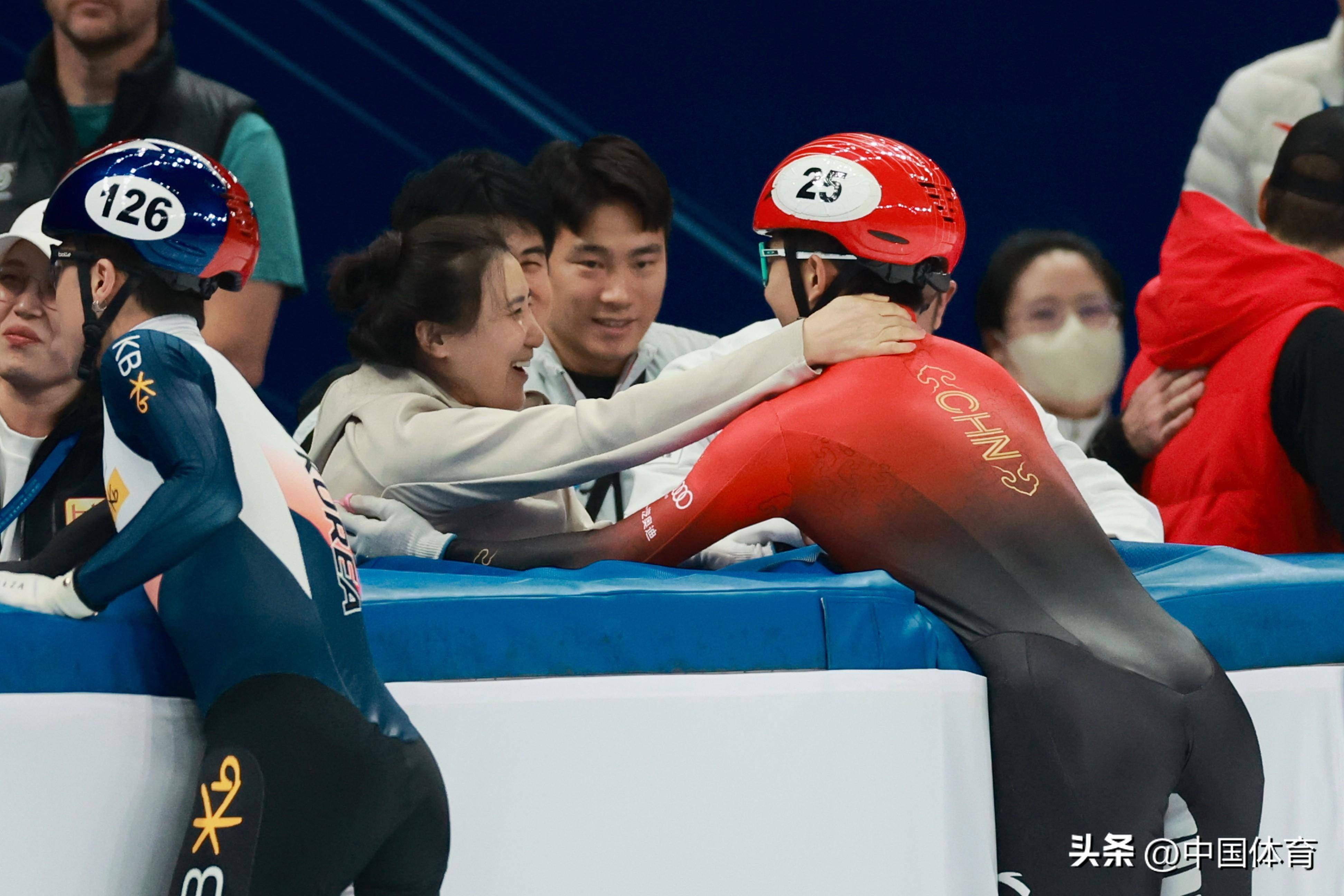 英国射击选手实现逆袭，斩获银牌