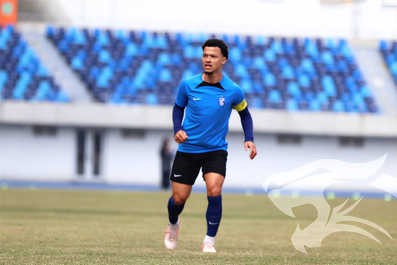 球员状态!一线队队员训练表现获得赞誉的简单介绍 球员状态!一线队队员训练表现获得赞誉的简单介绍