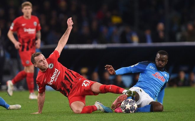 沃尔夫斯堡客场失利,积分榜下滑的简单介绍 沃尔夫斯堡客场失利,积分榜下滑的简单介绍