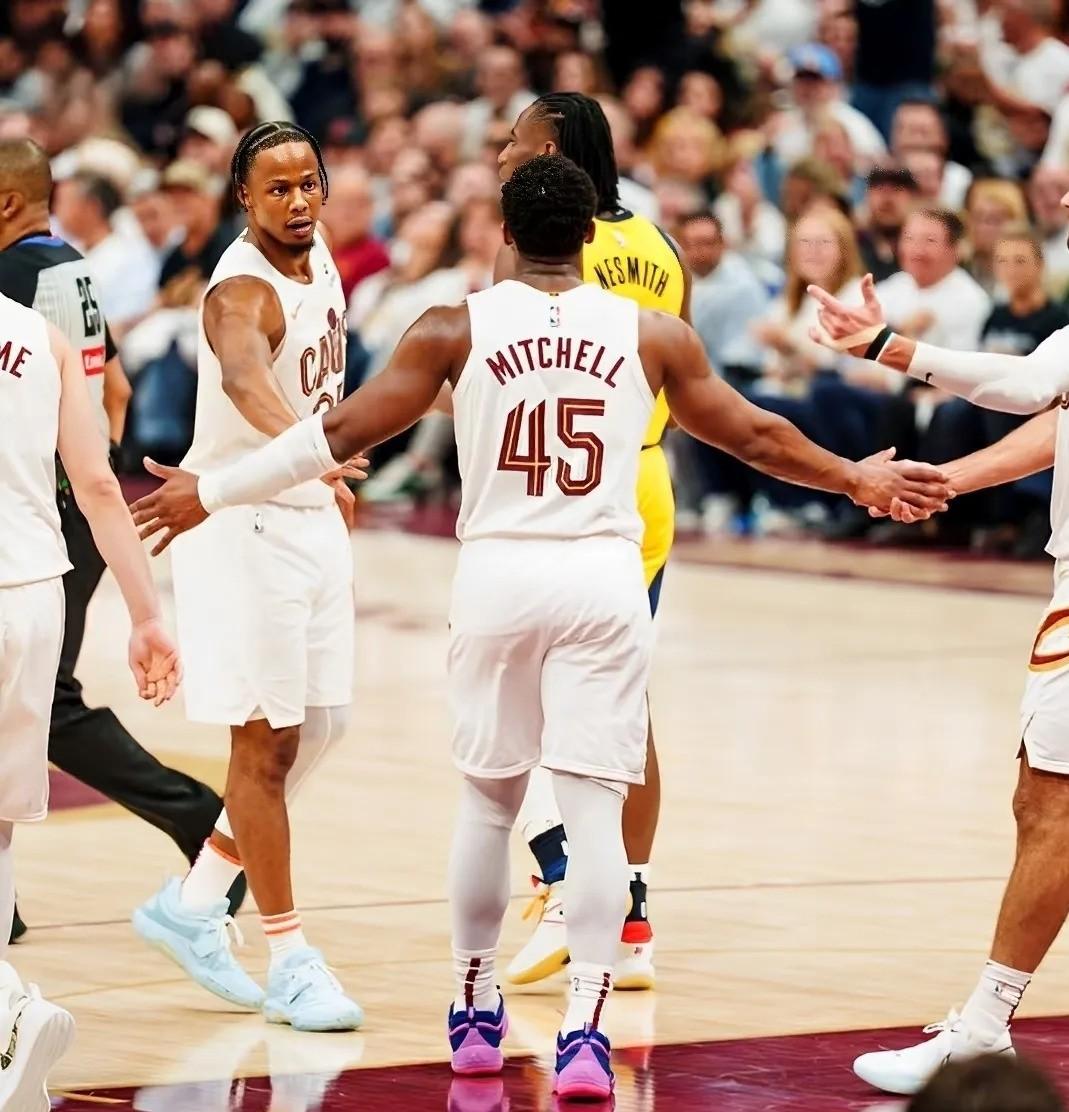 步行者马刺紧张对决,谁能赢得最后战 步行者马刺紧张对决,谁能赢得最后战