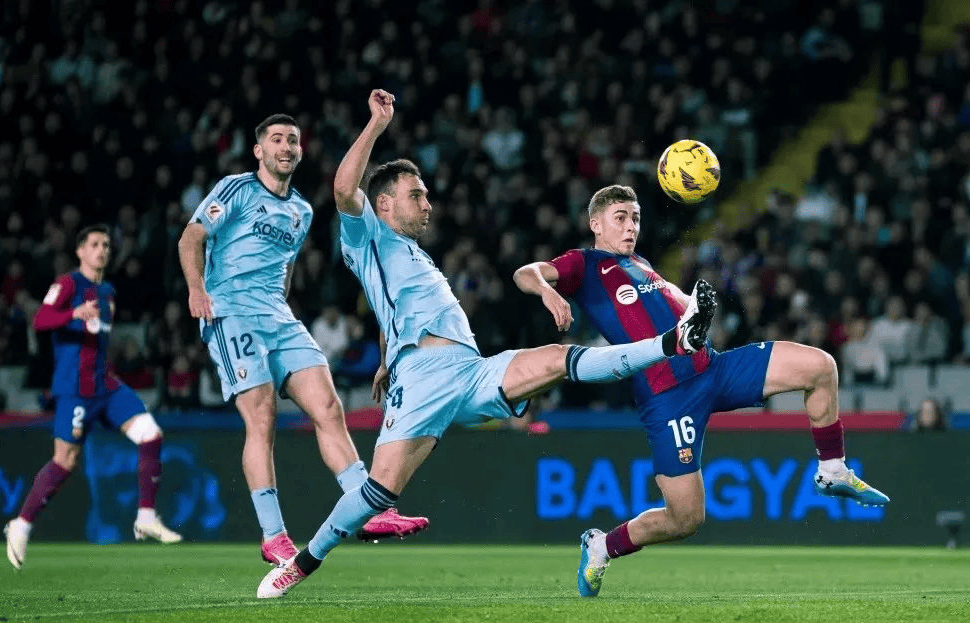 列斯得队主教练调整战术,备战对手法兰克福的简单介绍 列斯得队主教练调整战术,备战对手法兰克福的简单介绍