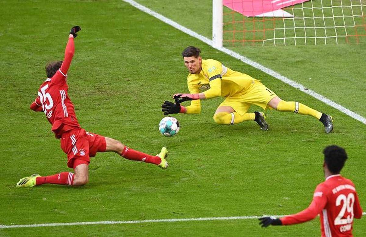 关于国际足坛激情对决:强队热血对抗引人注目的信息 关于国际足坛激情对决:强队热血对抗引人注目的信息