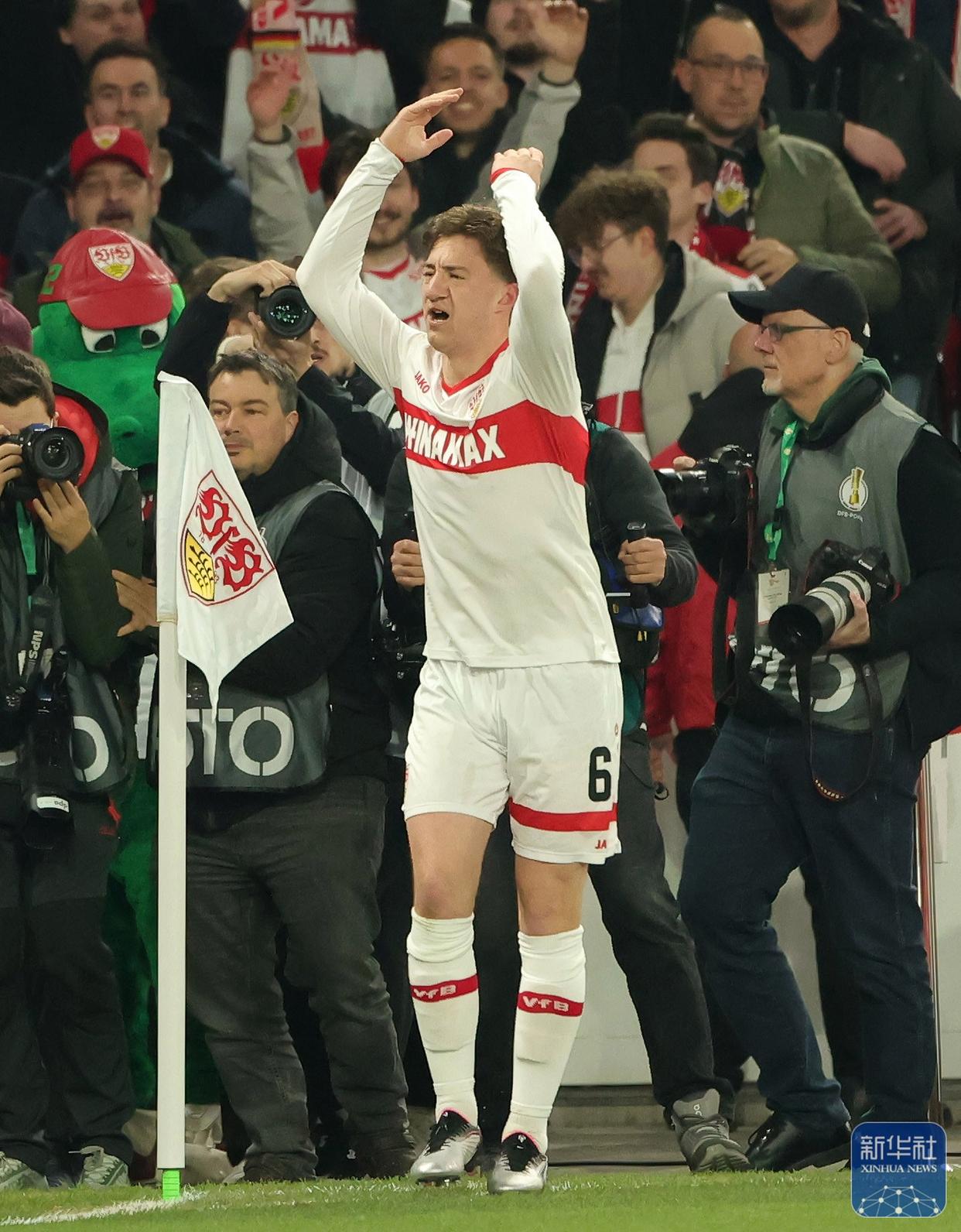 德国大胜摩尔多瓦,晋级欧洲杯附加赛 德国大胜摩尔多瓦,晋级欧洲杯附加赛